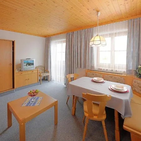 Cozy With Balcony Near Slope Maria Alm