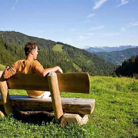 Cozy With Balcony Near Slope Maria Alm