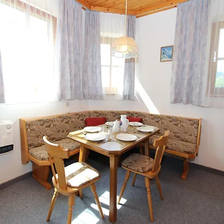 Cozy With Balcony Near Slope Apartman Maria Alm am Steinernen Meer